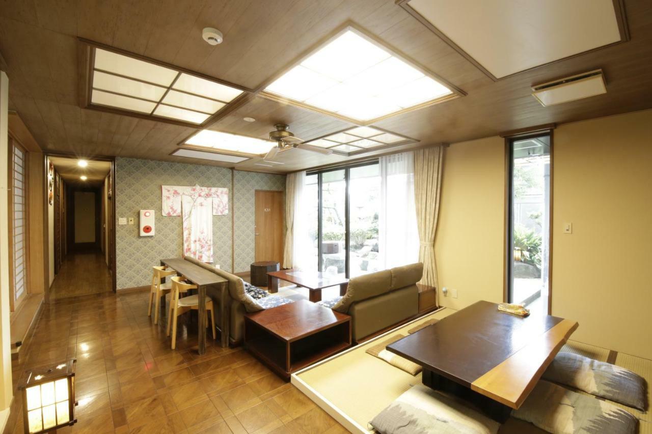 Guest House Hakozaki Garden Fukuoka  Exterior foto