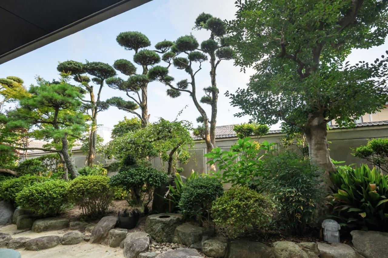 Guest House Hakozaki Garden Fukuoka  Exterior foto